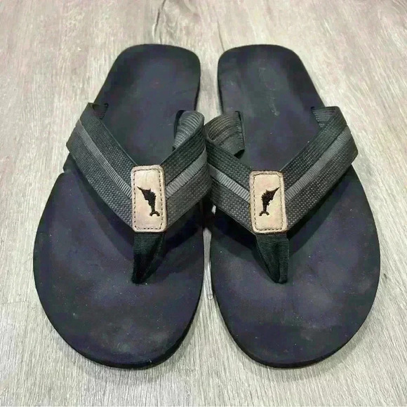 Tommy Bahama Men’s Taheeti Flip-Flops - Picture 2 of 5